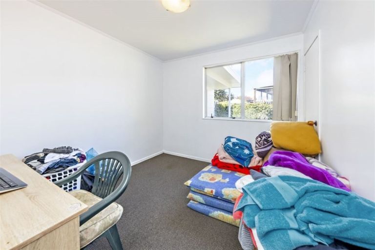 Photo of property in 2/35 Taitimu Drive, Weymouth, Auckland, 2103