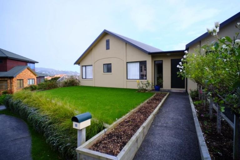 Photo of property in 16 Port Lane, Whitby, Porirua, 5024