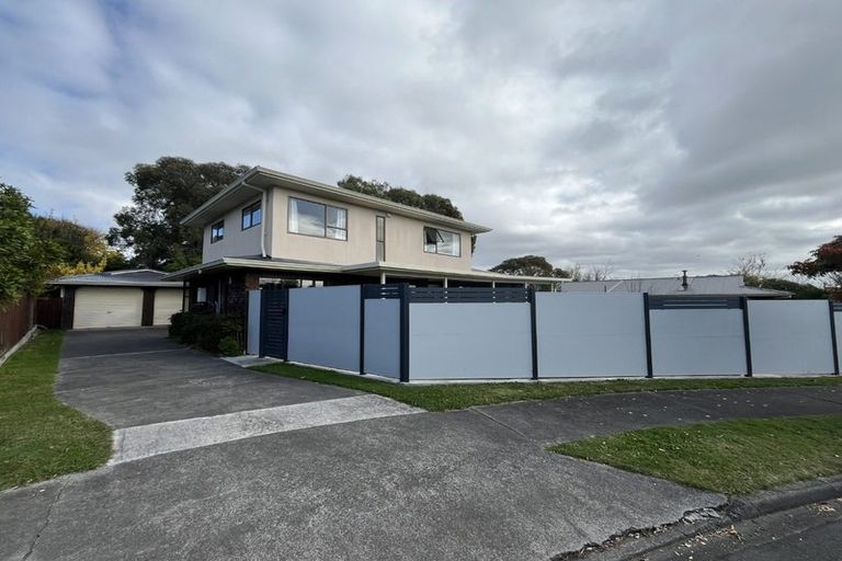 Photo of property in 4 Bennelong Place, Havelock North, 4130