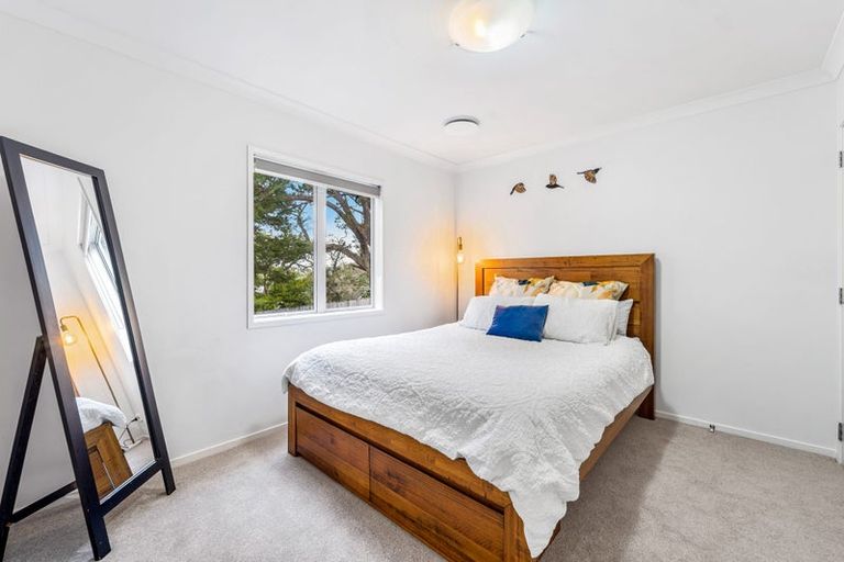 Photo of property in 1143a Whangaparaoa Road, Tindalls Beach, Whangaparaoa, 0930