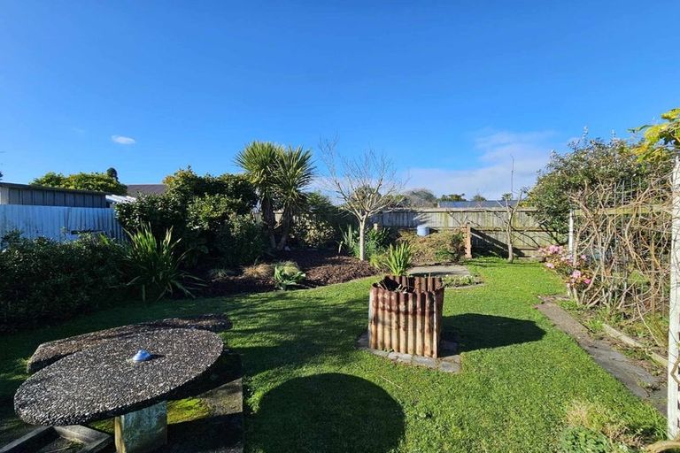 Photo of property in 12 Quick Avenue, Aramoho, Whanganui, 4500