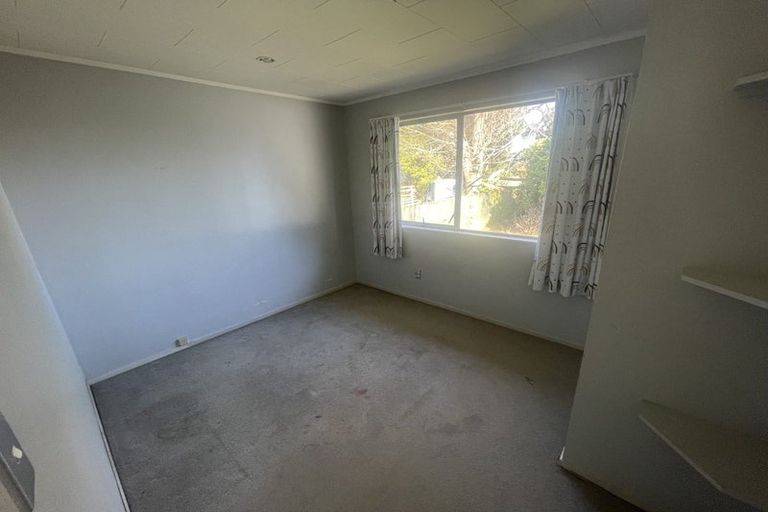 Photo of property in 357 Roscommon Road, Clendon Park, Auckland, 2103