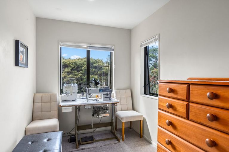 Photo of property in 41e Salisbury Road, Birkdale, Auckland, 0626
