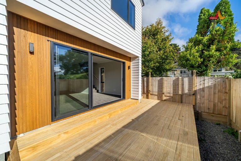 Photo of property in 10/1 Helvetia Grove, Naenae, Lower Hutt, 5011