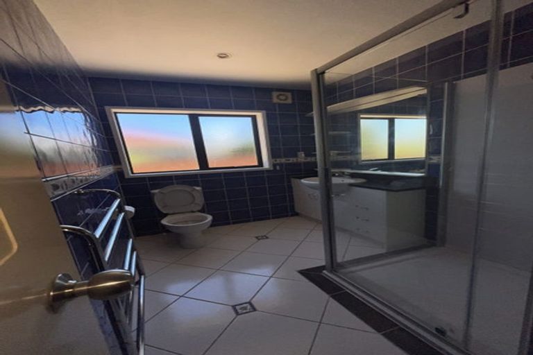 Photo of property in 51a Dominion Street, Takapuna, Auckland, 0622