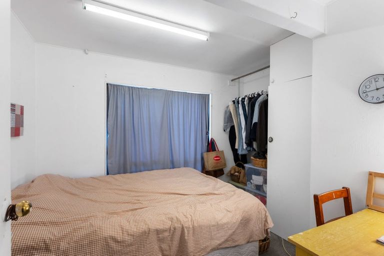 Photo of property in 97 Hillside Road, Glenfield, Auckland, 0627