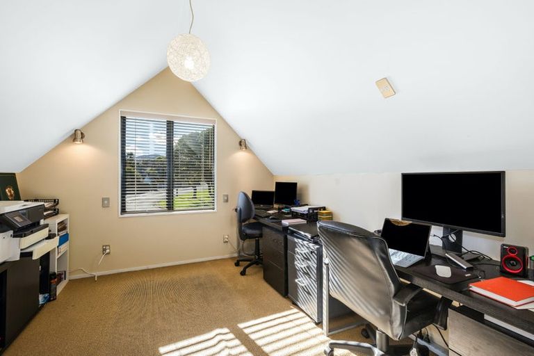 Photo of property in 1 Manuka Avenue, Woburn, Lower Hutt, 5010