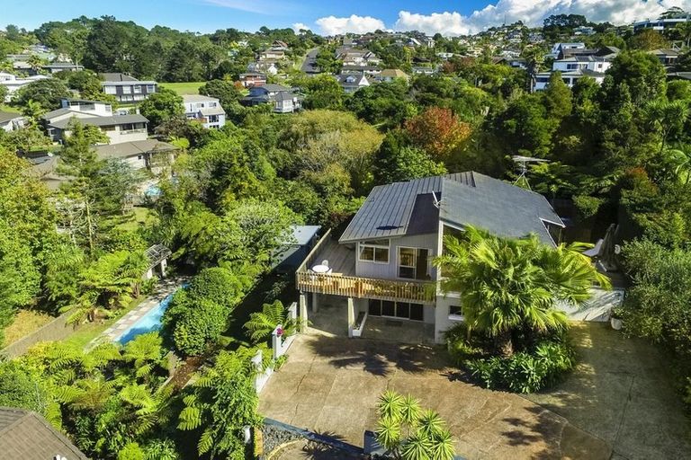 Photo of property in 26 Macnay Way, Murrays Bay, Auckland, 0630