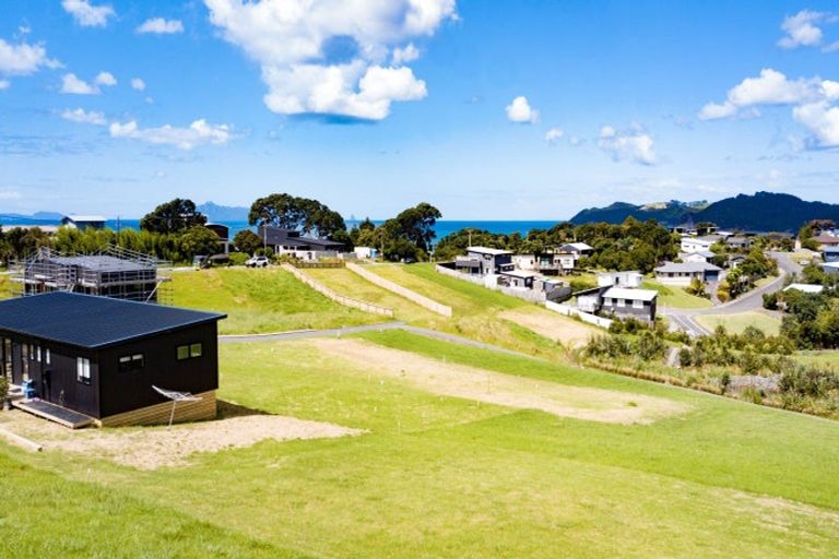 Photo of property in 5 Galaxy Lane, Langs Beach, 0582