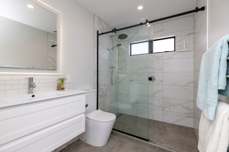 Photo of property in 79 The Esplanade, Raumati South, Paraparaumu, 5032