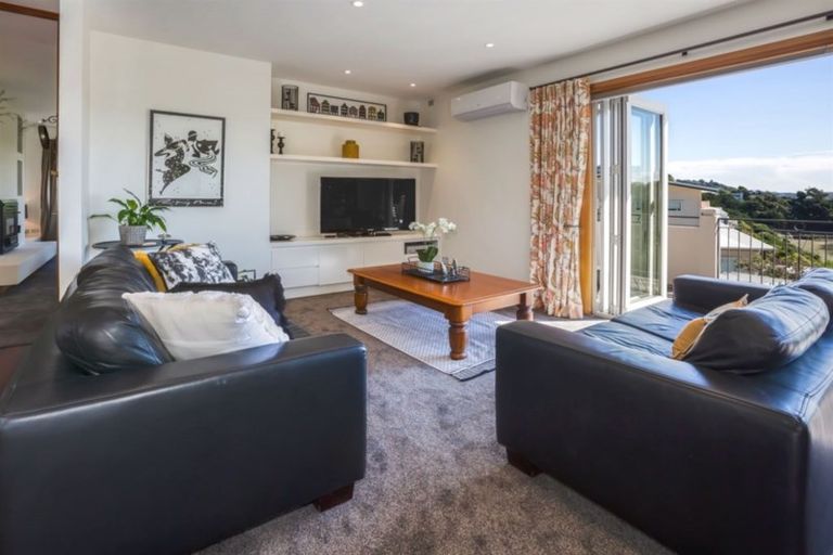 Photo of property in 22 The Layline, Whitby, Porirua, 5024