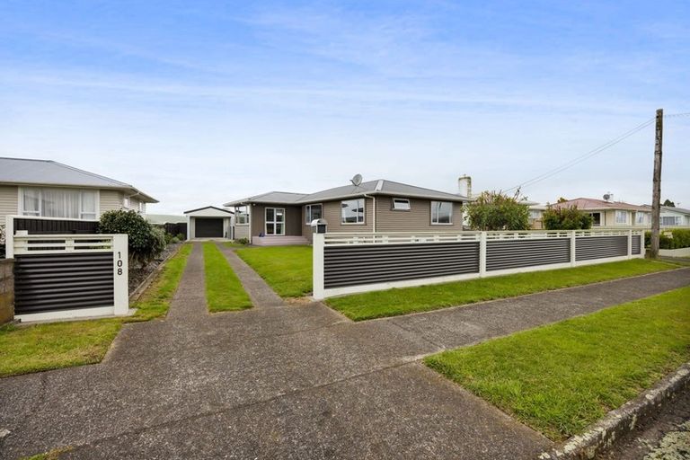 Photo of property in 108 Stanners Street, Eltham, 4322