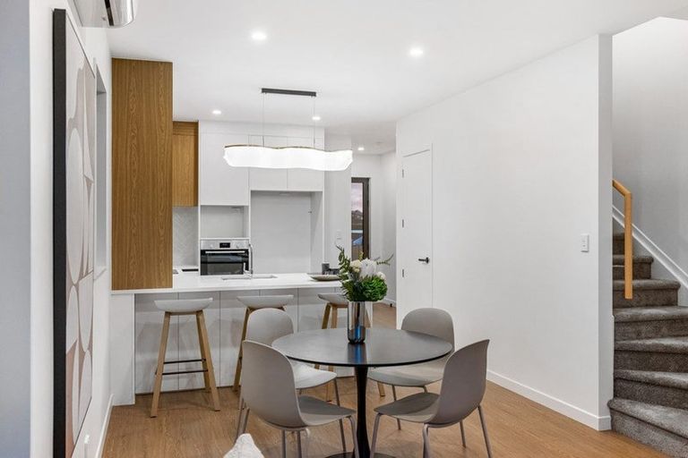 Photo of property in 216 Henwood Road, Westgate, 0814