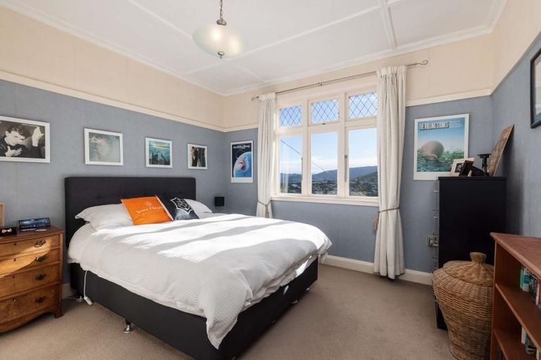 Photo of property in 25 Rangoon Street, Khandallah, Wellington, 6035