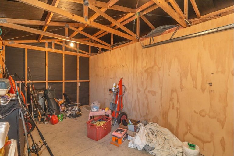 Photo of property in 40 Koputara Road, Himatangi Beach, Foxton, 4891