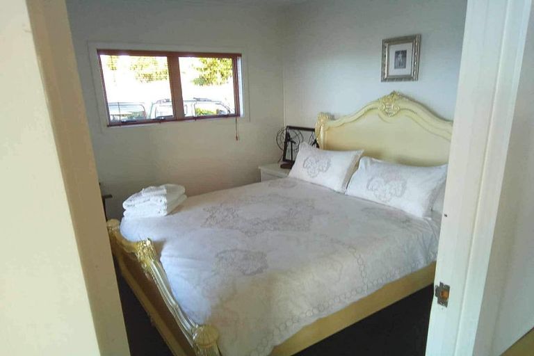 Photo of property in 45 Seaview Road, Cable Bay, 0420