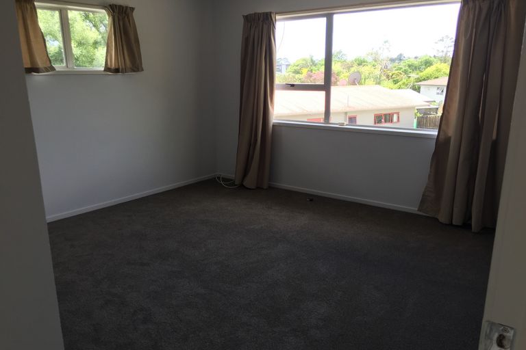 Photo of property in 39 Brunner Road, Glen Eden, Auckland, 0602