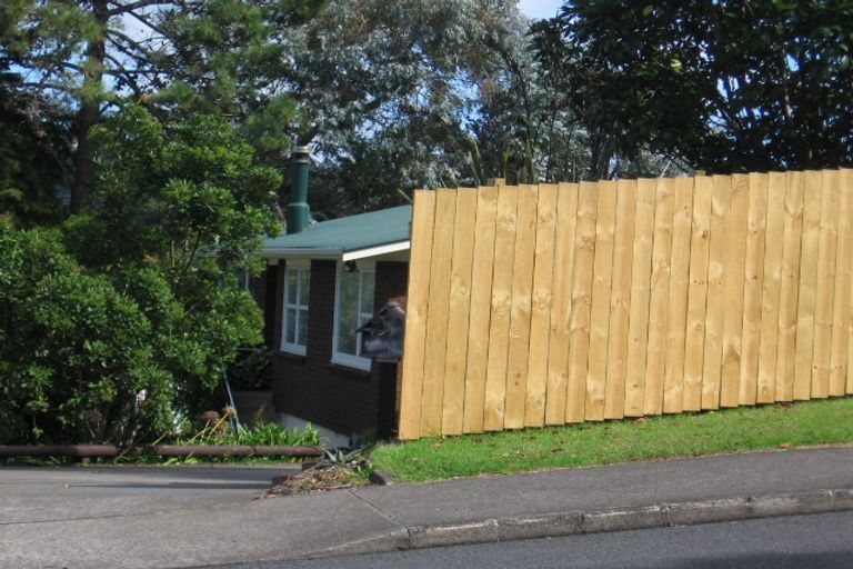 Photo of property in 105 Captain Scott Road, Glen Eden, Auckland, 0602