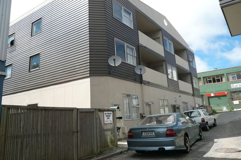 Photo of property in 6/27 Drummond Street, Mount Cook, Wellington, 6021