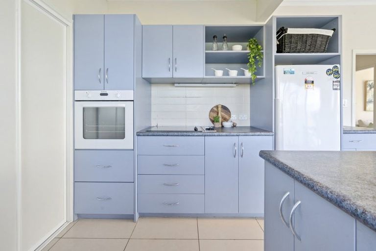 Photo of property in 97 View Road, Houghton Bay, Wellington, 6023