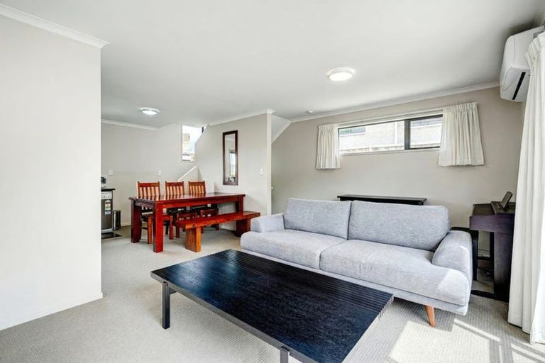 Photo of property in St Claire Village, 6/172 Mcleod Road, Te Atatu South, Auckland, 0610