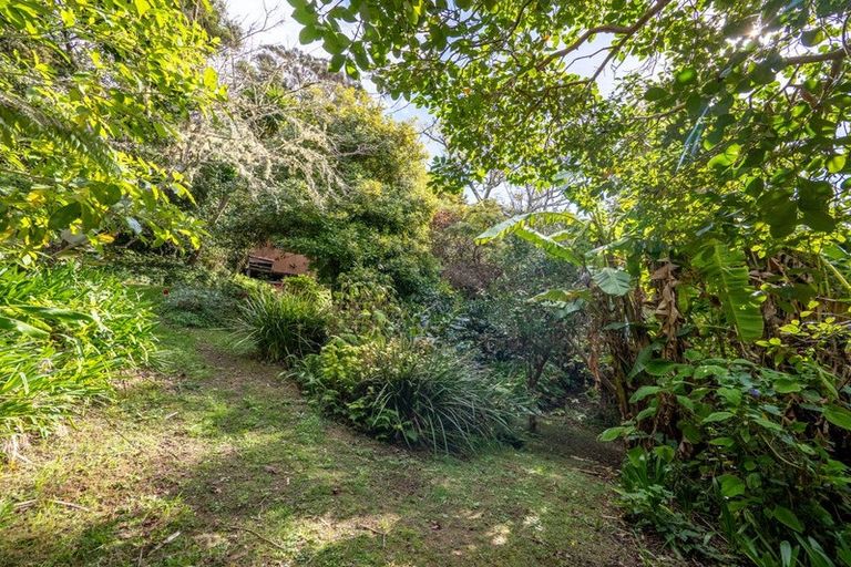 Photo of property in 3 English Bay Road, Opua, 0200