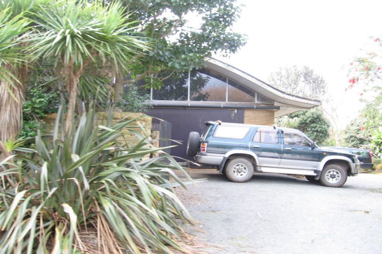Photo of property in 15 Ranui Road, Whangarei Heads, Whangarei, 0174