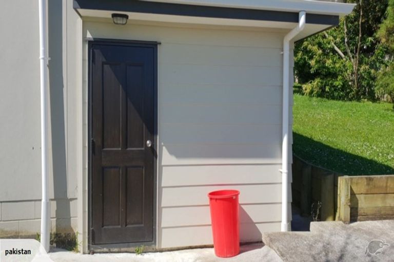 Photo of property in 60 Everglade Drive, Goodwood Heights, Auckland, 2105