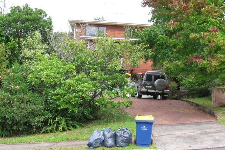 Photo of property in 23 Puketitiro Street, Glen Eden, Auckland, 0602
