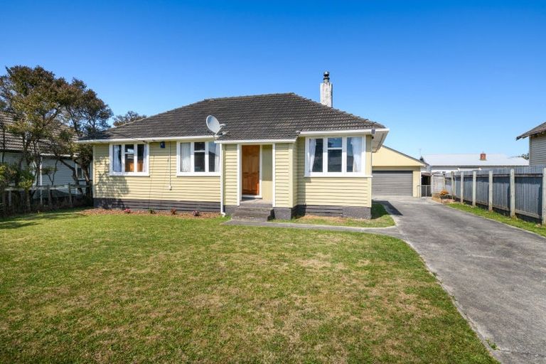 Photo of property in 39 Cambridge Street, Milson, Palmerston North, 4414