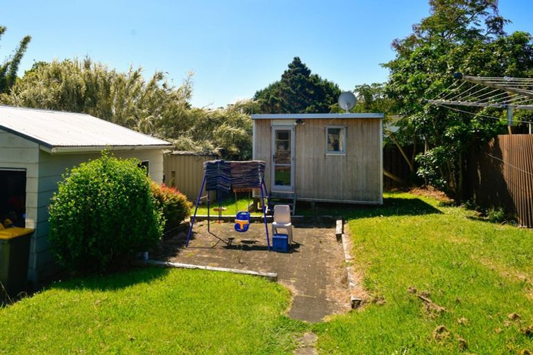 Photo of property in 235 Weymouth Road, Manurewa, Auckland, 2102