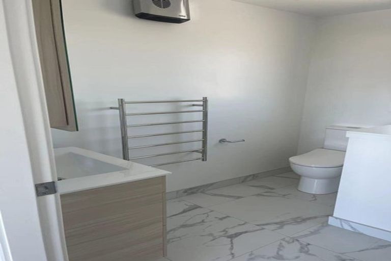 Photo of property in 4/11 Cressy Street, Waterloo, Lower Hutt, 5011