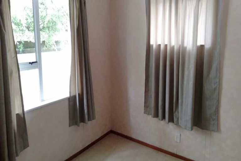 Photo of property in 4 Clendon Court, Roslyn, Palmerston North, 4414