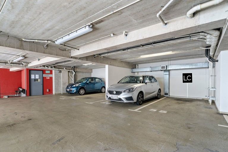 Photo of property in Hannahs Corner, 33/8 Leeds Street, Te Aro, Wellington, 6011