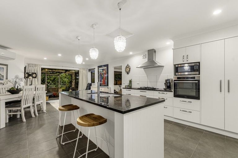 Photo of property in 1 Rexford Heights, Pyes Pa, Tauranga, 3112