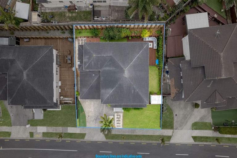 Photo of property in 10 Lucca Crescent, Flat Bush, Auckland, 2019
