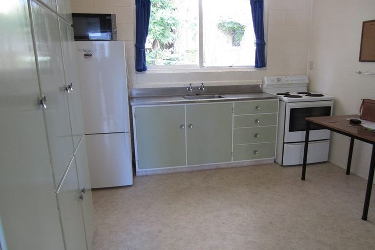 Photo of property in 5 Brockworth Place, Riccarton, Christchurch, 8011