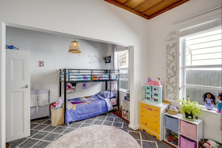 Photo of property in 70 Mcgrath Street, Napier South, Napier, 4110