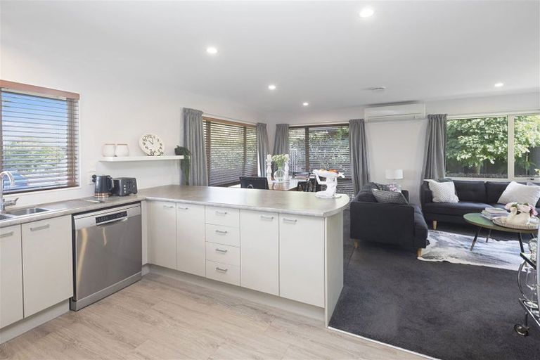 Photo of property in 14 Mounter Avenue, Northwood, Christchurch, 8051