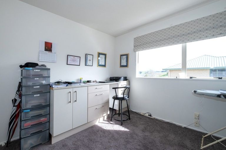 Photo of property in 17a Ellesmere Place, Oceanview, Timaru, 7910