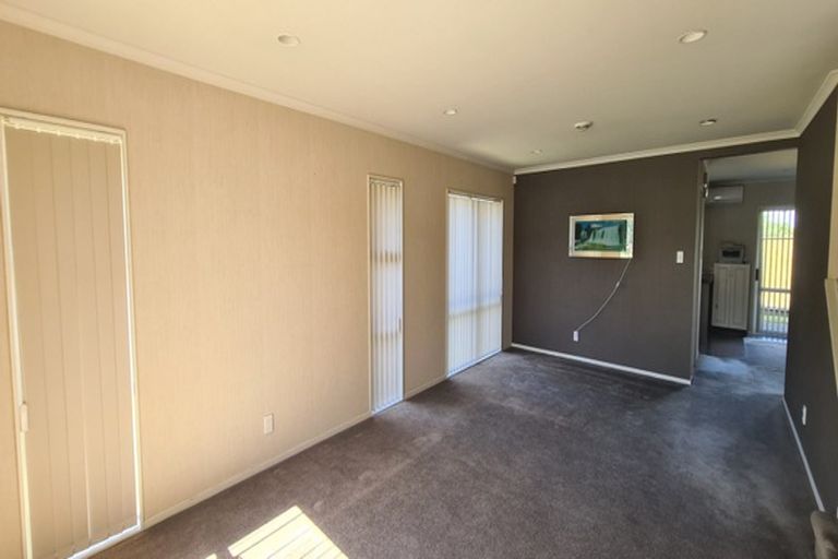 Photo of property in 12 Vinci Court, Manurewa, Auckland, 2105