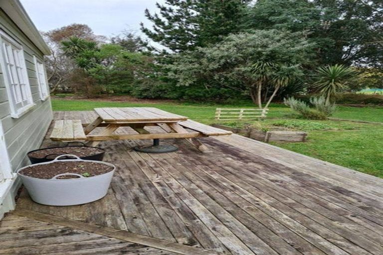 Photo of property in 77a Brooklyn Road, Carterton, 5713