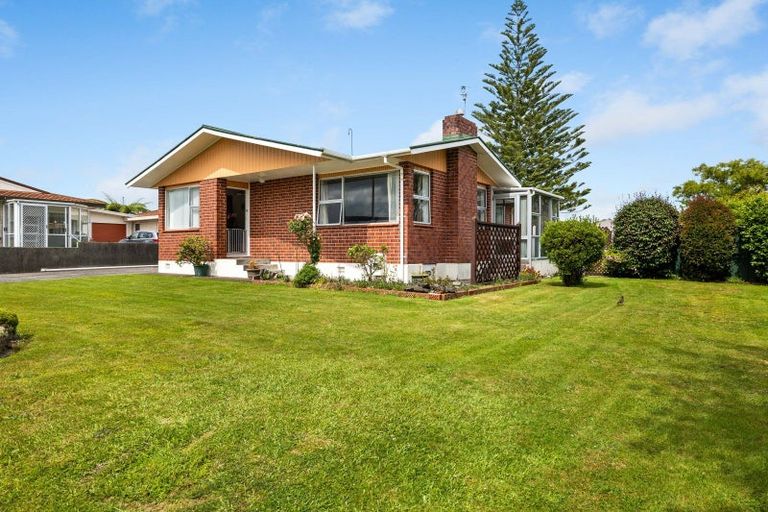 Photo of property in 50 Cutfield Street, Inglewood, 4330