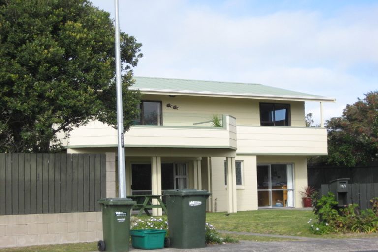 Photo of property in 13 Mason Place, Ohope, 3121