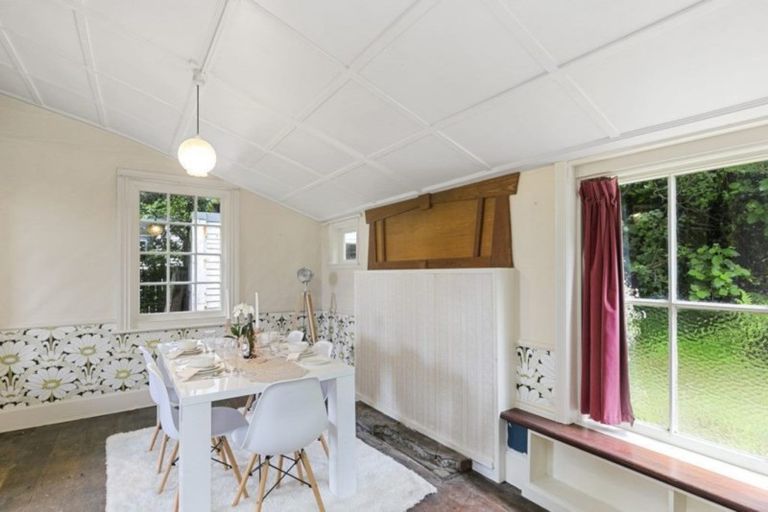 Photo of property in 42 Old Porirua Road, Ngaio, Wellington, 6035