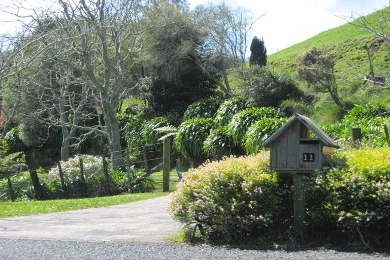 Photo of property in 11 Hadley Drive, Ridgewood, New Plymouth, 4371