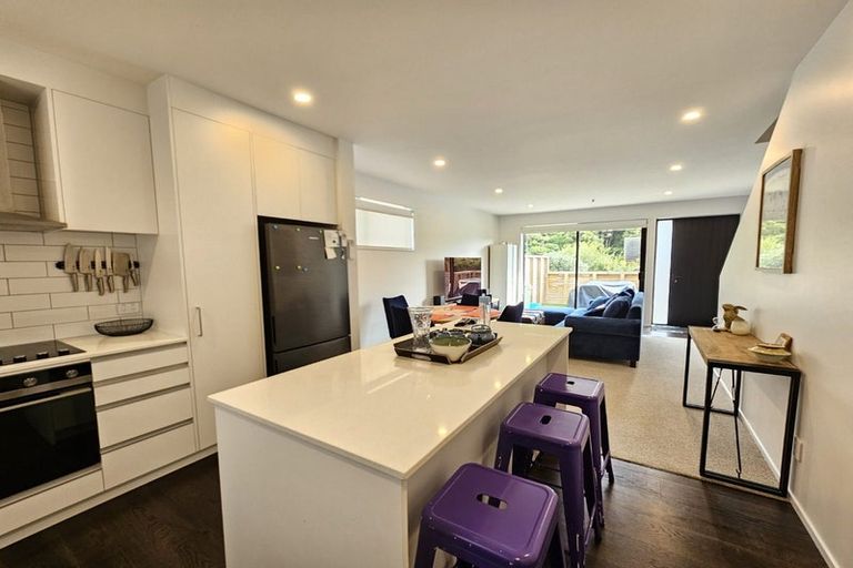 Photo of property in 4/71 Raukawa Street, Stokes Valley, Lower Hutt, 5019