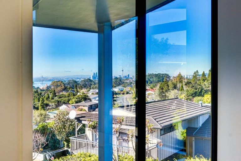 Photo of property in 7 Harper Street, Chatswood, Auckland, 0626
