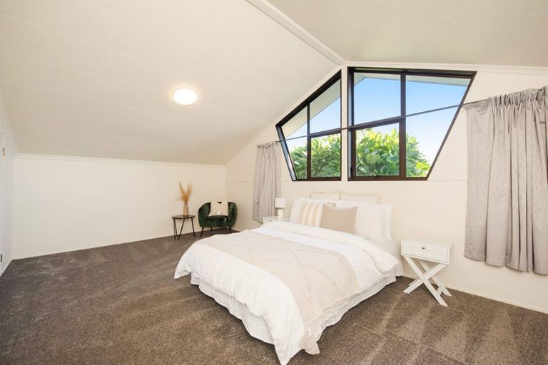 Photo of property in 16 Regal Street, Levin, 5510