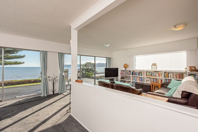 Photo of property in 5 Raebern Lane, Raumati Beach, Paraparaumu, 5032